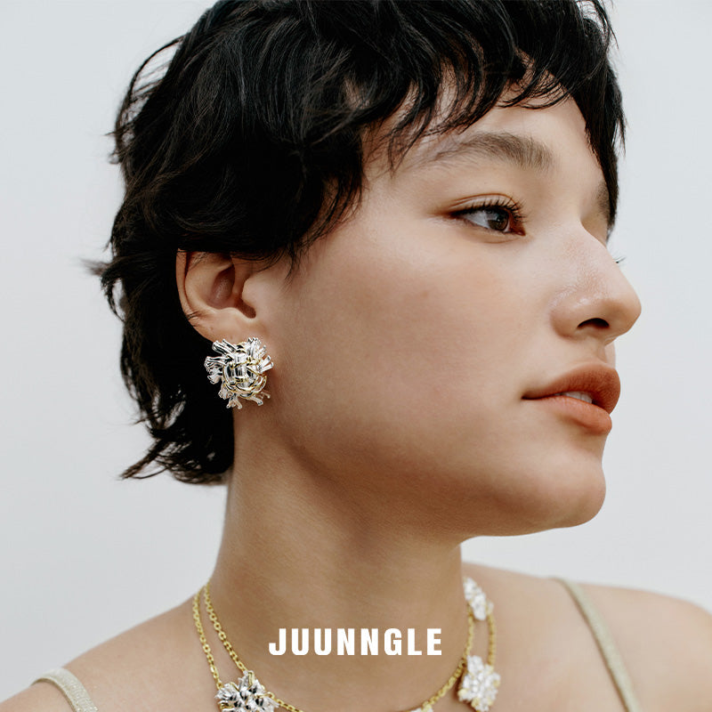 Tweeds tassel stud earrings