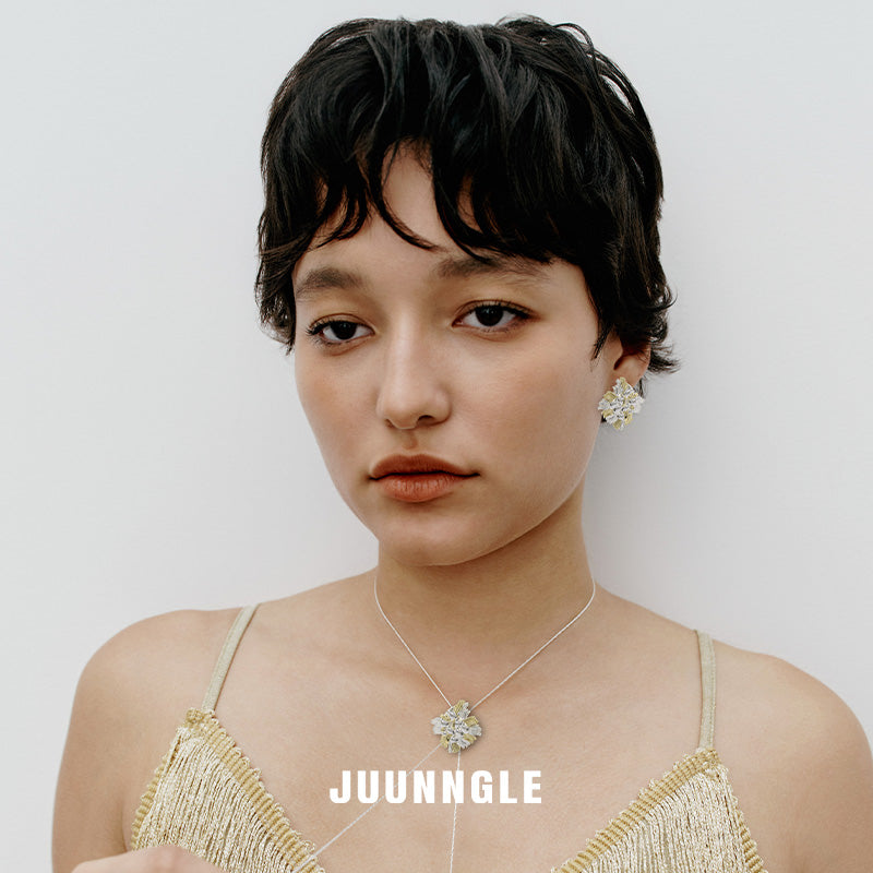 Tweeds woven stud earrings