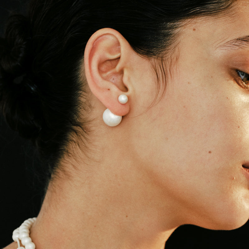 Flow Brushed Hammered Pearl Studs