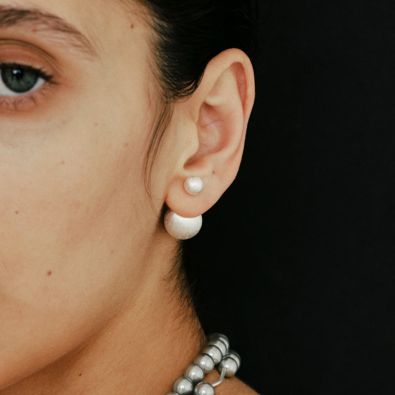 Flow Brushed Hammered Pearl Studs