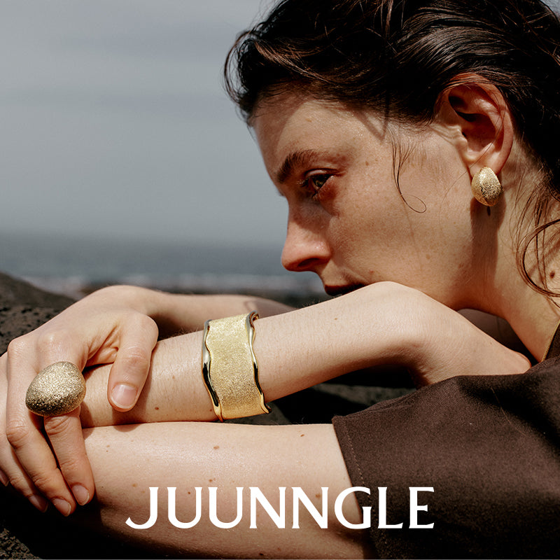 Pura Dust Bangle Bracelet