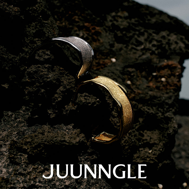 Pura Dust Bangle Bracelet