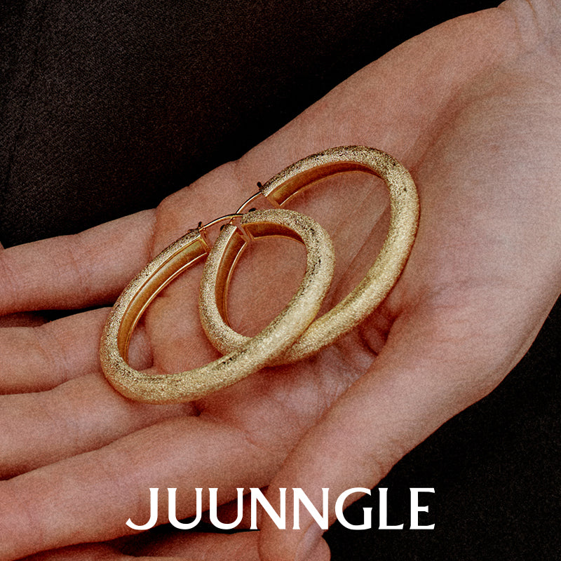 Pura Dust Hoop Earrings