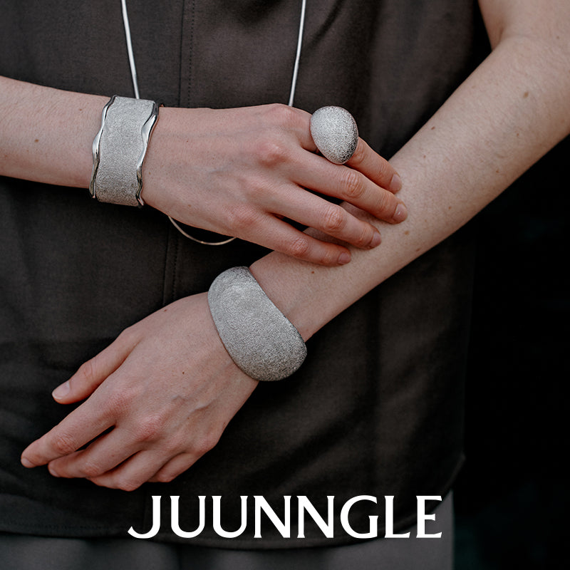 Pura Dust Open Bangle Bracelet