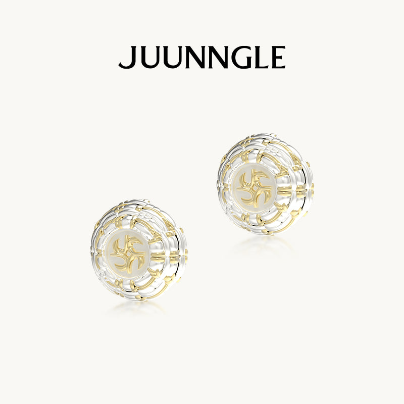 Tweeds button stud earrings