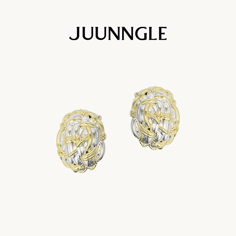 Tweeds oval stud earrings