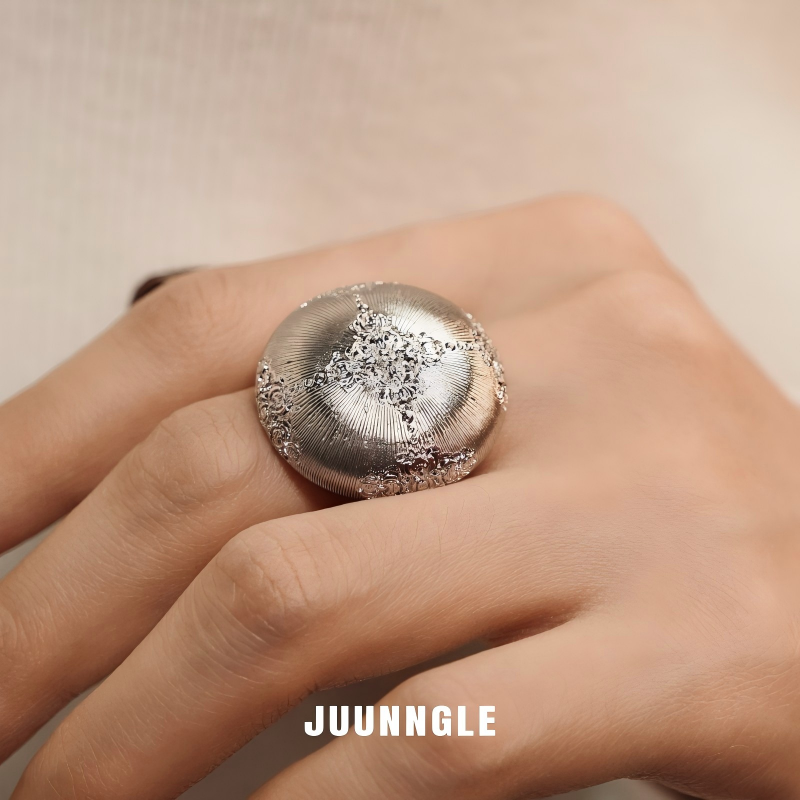 Cross Magnolia chisel open ring