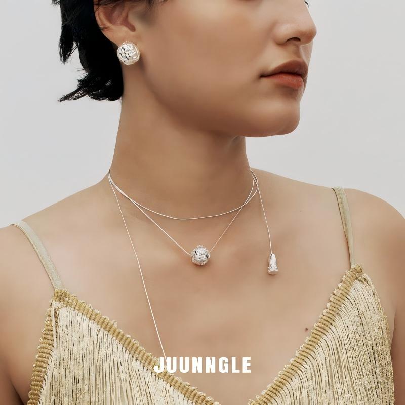 Tweeds tassel necklace